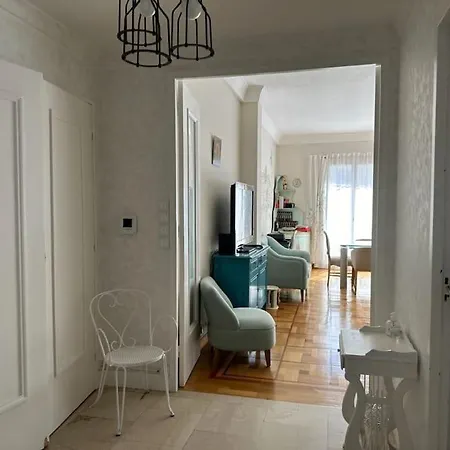 70m2 - Centre De *